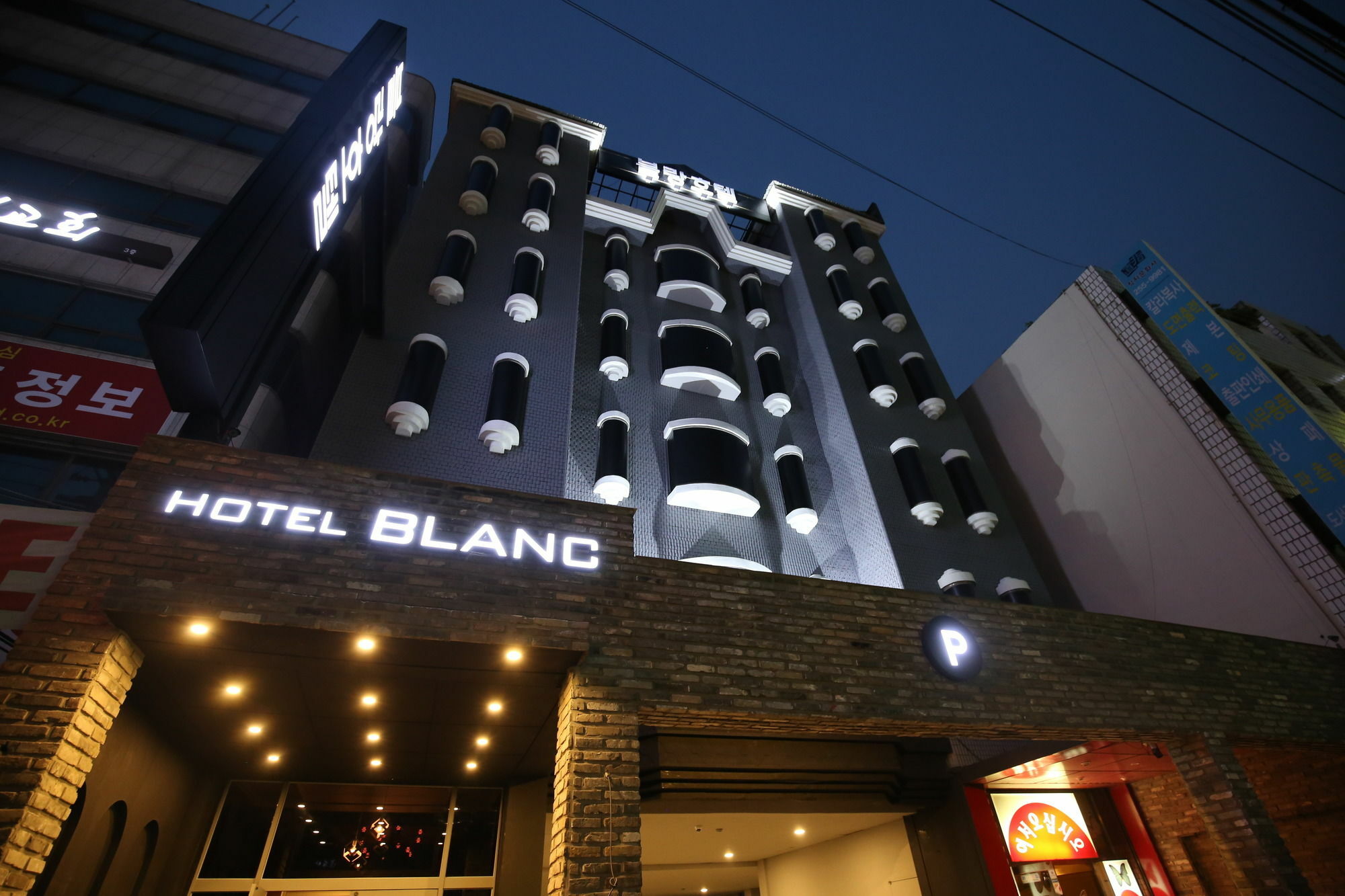 Hotel Blanc In Cheongju Buitenkant foto